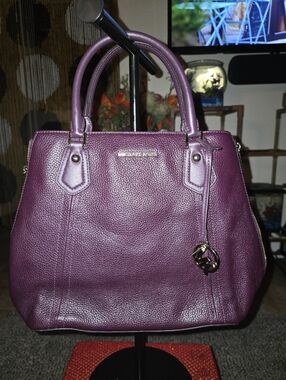 Michael Kors Deep Purple Pebbled Leather Satchel - EUC